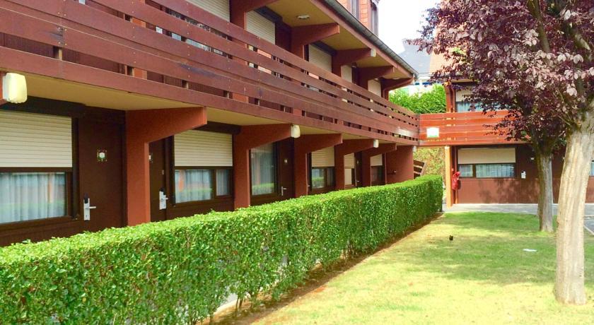 Campanile Deauville Saint-Arnoult Εξωτερικό φωτογραφία