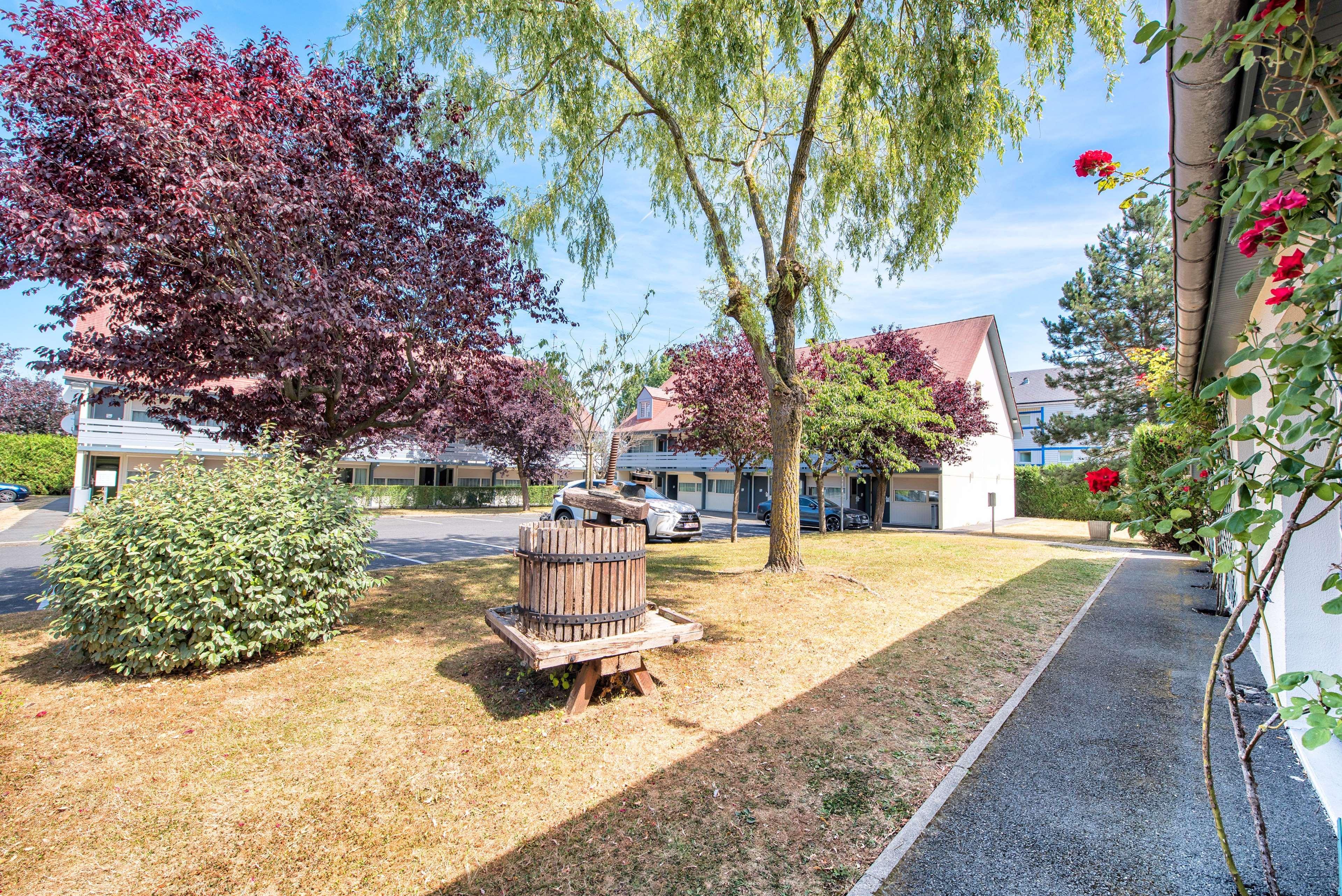 Campanile Deauville Saint-Arnoult Εξωτερικό φωτογραφία